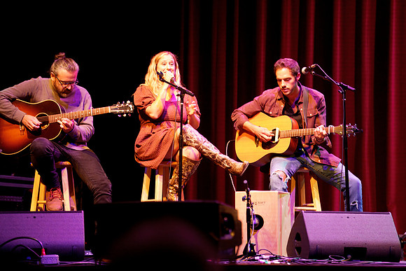 Nashville showDSC06662-rawdenoise-face