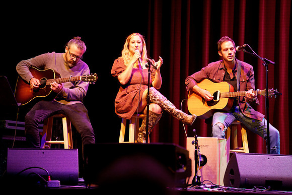 Nashville showDSC06677-rawdenoise-face