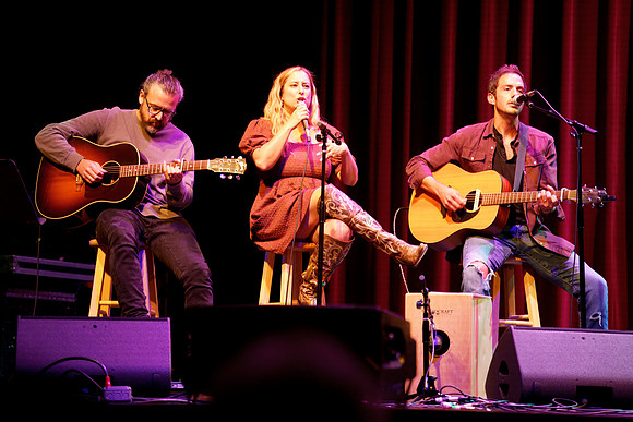 Nashville showDSC06681-rawdenoise-face