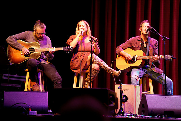 Nashville showDSC06687-rawdenoise-face