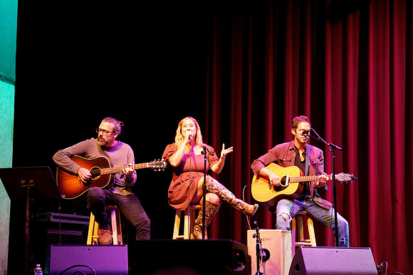 Nashville showDSC06697-2-rawdenoise-face