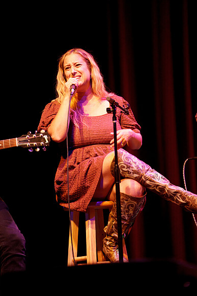 Nashville showDSC06709-rawdenoise-face