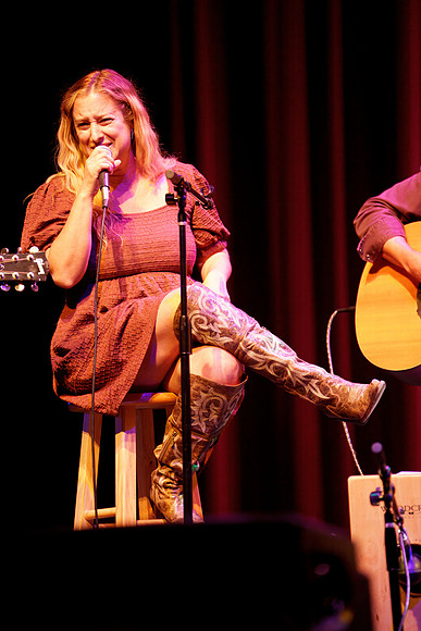 Nashville showDSC06727-rawdenoise-face
