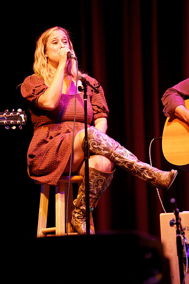 Nashville showDSC06733-rawdenoise-face