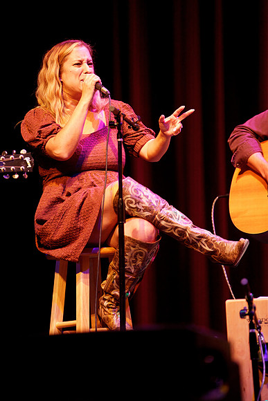 Nashville showDSC06735-rawdenoise-face
