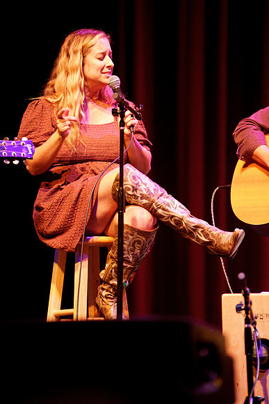 Nashville showDSC06756-rawdenoise-face
