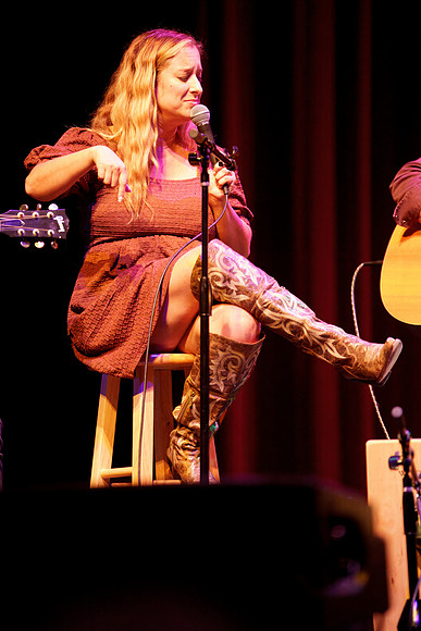 Nashville showDSC06764-rawdenoise-face