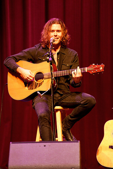 Nashville showDSC06777-rawdenoise-face