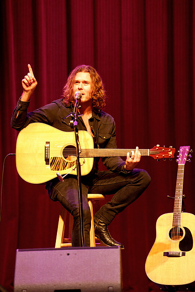 Nashville showDSC06782-rawdenoise-face