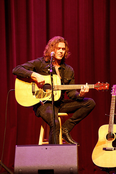 Nashville showDSC06789-rawdenoise-face