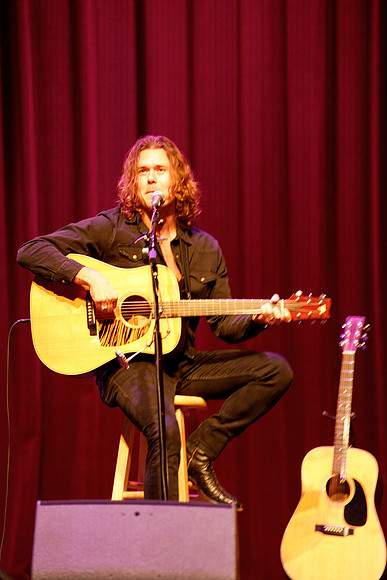 Nashville showDSC06794-rawdenoise-face