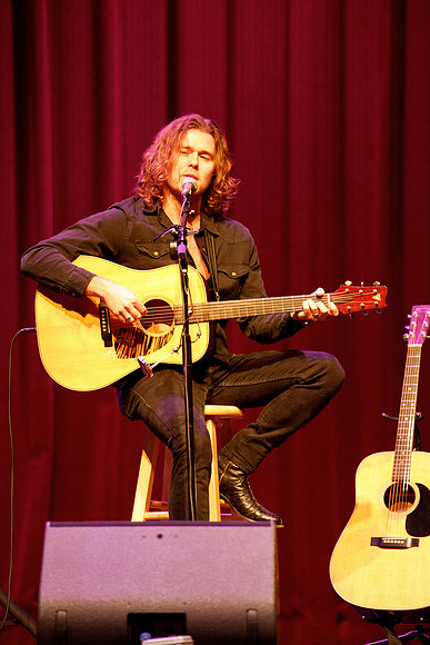 Nashville showDSC06798-rawdenoise-face