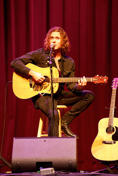 Nashville showDSC06805-rawdenoise-face