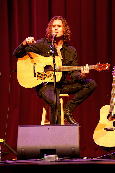 Nashville showDSC06821-rawdenoise-face