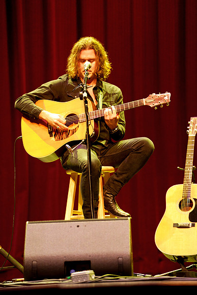 Nashville showDSC06854-rawdenoise-face