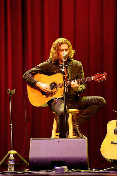 Nashville showDSC06880-rawdenoise-face