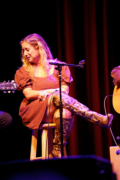 Nashville showDSC07041-rawdenoise-face