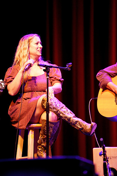 Nashville showDSC07048-rawdenoise-face