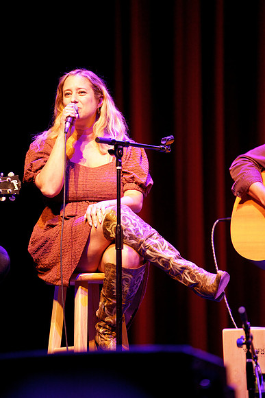 Nashville showDSC07053-rawdenoise-face