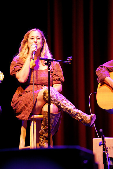 Nashville showDSC07055-rawdenoise-face