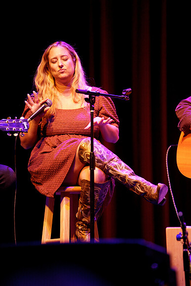 Nashville showDSC07072-rawdenoise-face