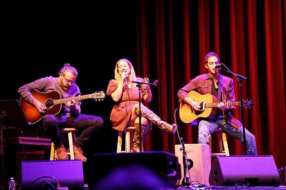 Nashville showDSC07088-rawdenoise-face
