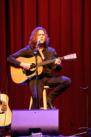 Nashville showDSC07159-rawdenoise-face