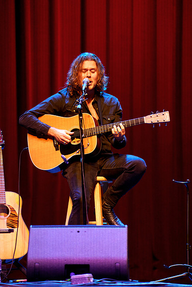 Nashville showDSC07175-rawdenoise-face