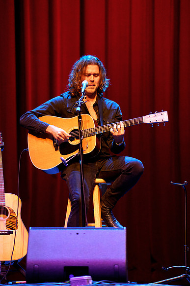 Nashville showDSC07181-rawdenoise-face
