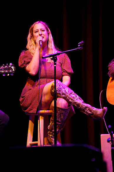 Nashville showDSC07237-rawdenoise-face