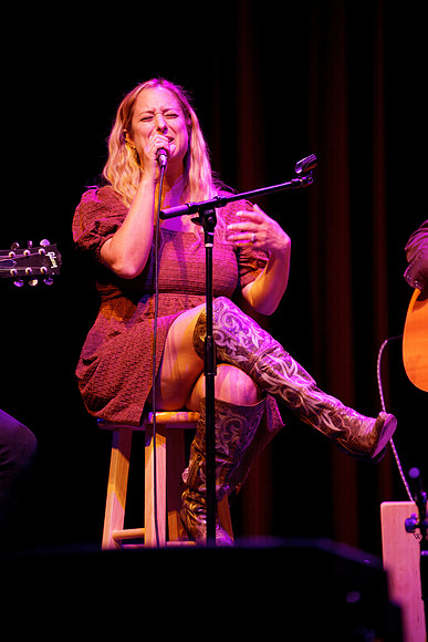 Nashville showDSC07239-rawdenoise-face