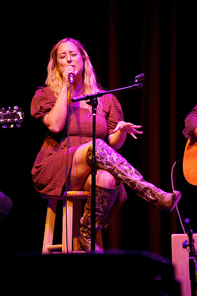 Nashville showDSC07241-rawdenoise-face