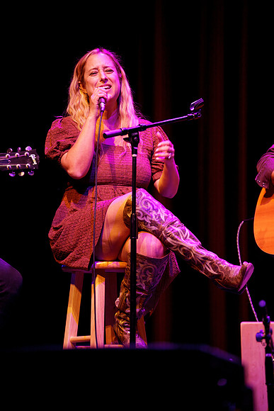 Nashville showDSC07247-rawdenoise-face
