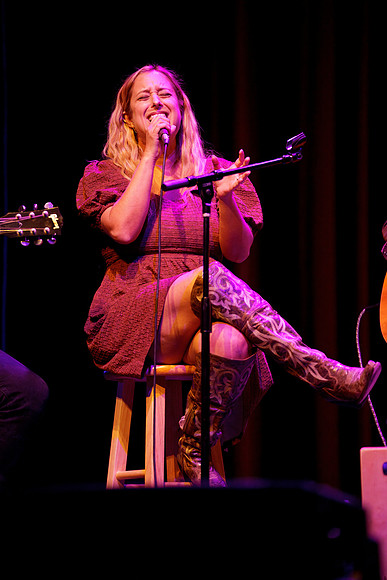 Nashville showDSC07255-rawdenoise-face