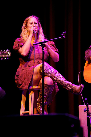 Nashville showDSC07268-rawdenoise-face