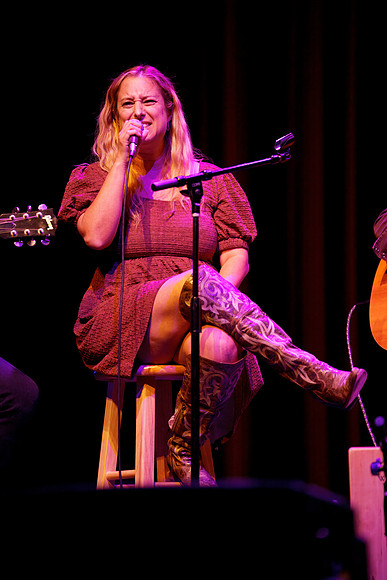 Nashville showDSC07266-rawdenoise-face