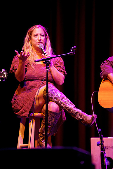 Nashville showDSC07279-rawdenoise-face