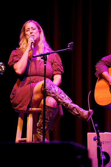 Nashville showDSC07290-rawdenoise-face
