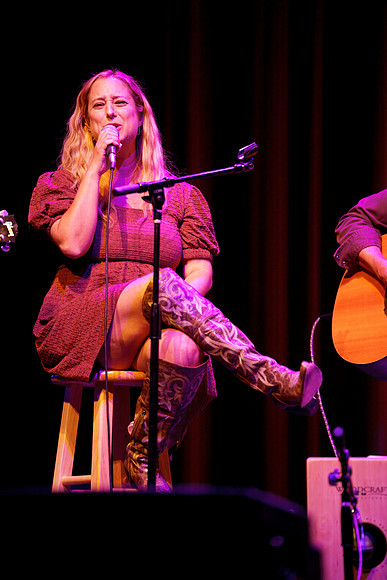 Nashville showDSC07292-rawdenoise-face