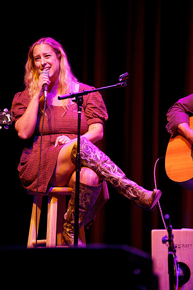 Nashville showDSC07298-rawdenoise-face