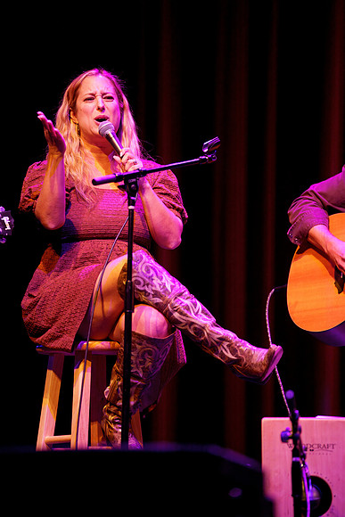 Nashville showDSC07301-rawdenoise-face