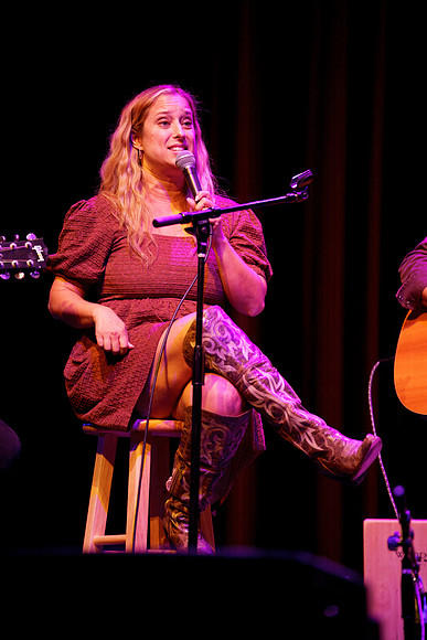Nashville showDSC07307-rawdenoise-face