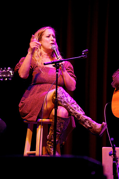 Nashville showDSC07311-2-rawdenoise-face