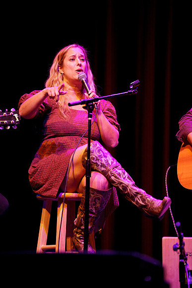 Nashville showDSC07312-rawdenoise-face