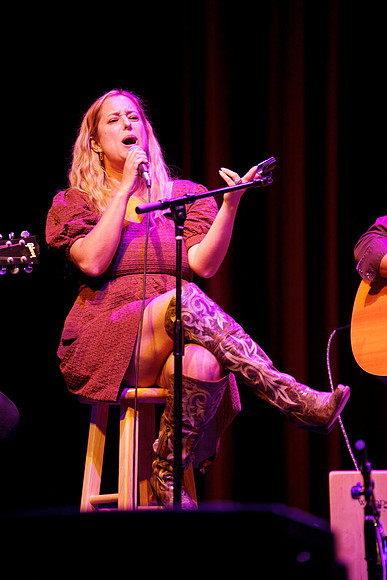 Nashville showDSC07314-rawdenoise-face