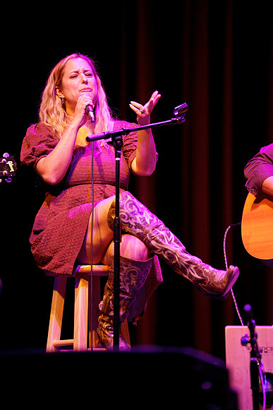 Nashville showDSC07315-rawdenoise-face