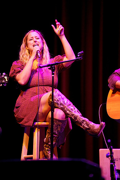 Nashville showDSC07318-rawdenoise-face
