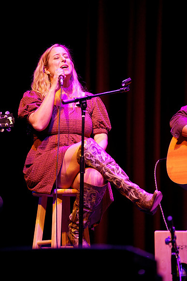 Nashville showDSC07321-rawdenoise-face
