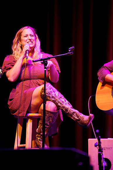 Nashville showDSC07325-rawdenoise-face
