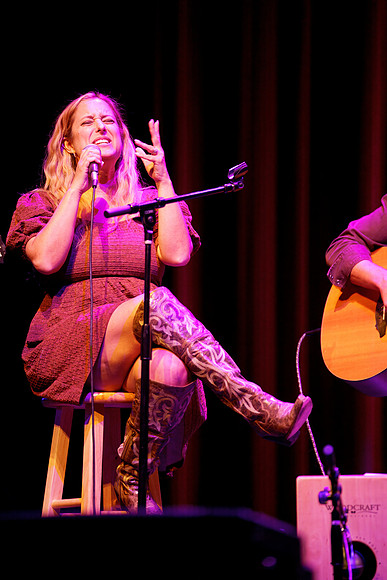 Nashville showDSC07326-rawdenoise-face